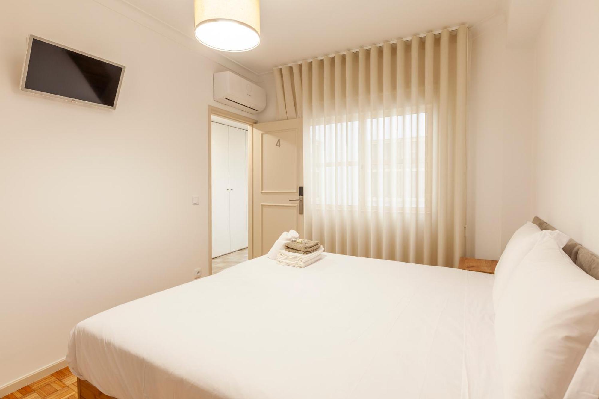 Rooms4You 2 In Historic Center Of Braga Exterior photo